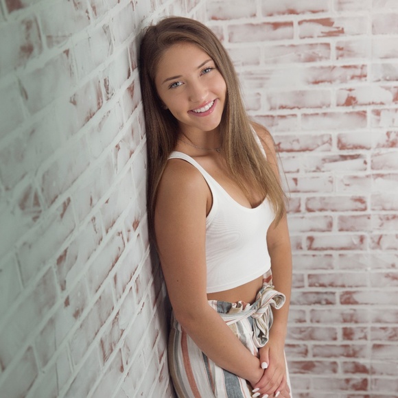 Meet your Posher, Morgan - Picture 1 of 1